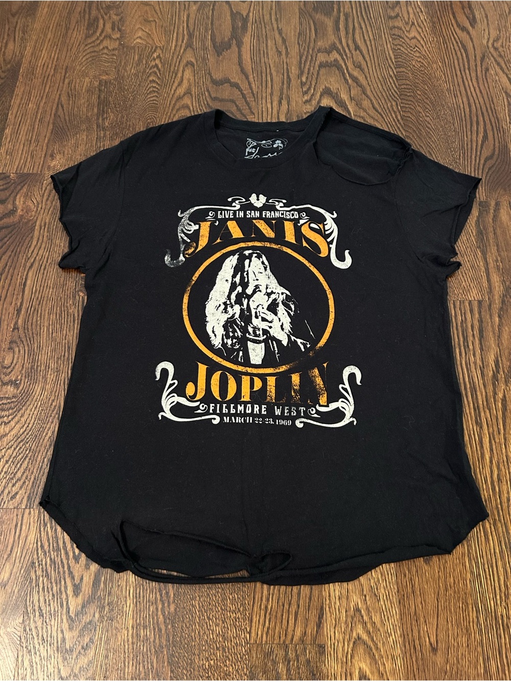 Goodie Two Sleeves Ripped Janis Joplin Graphic Tee Black, Size Large